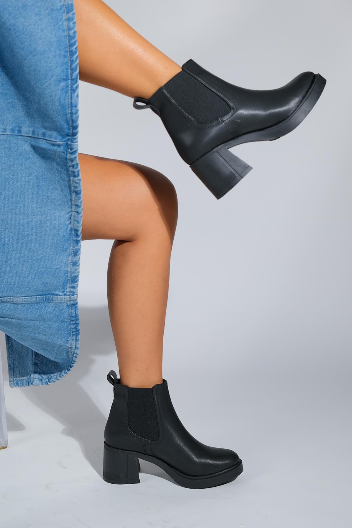 Loves - Botín Chelsea de plataforma negro (Mujer)