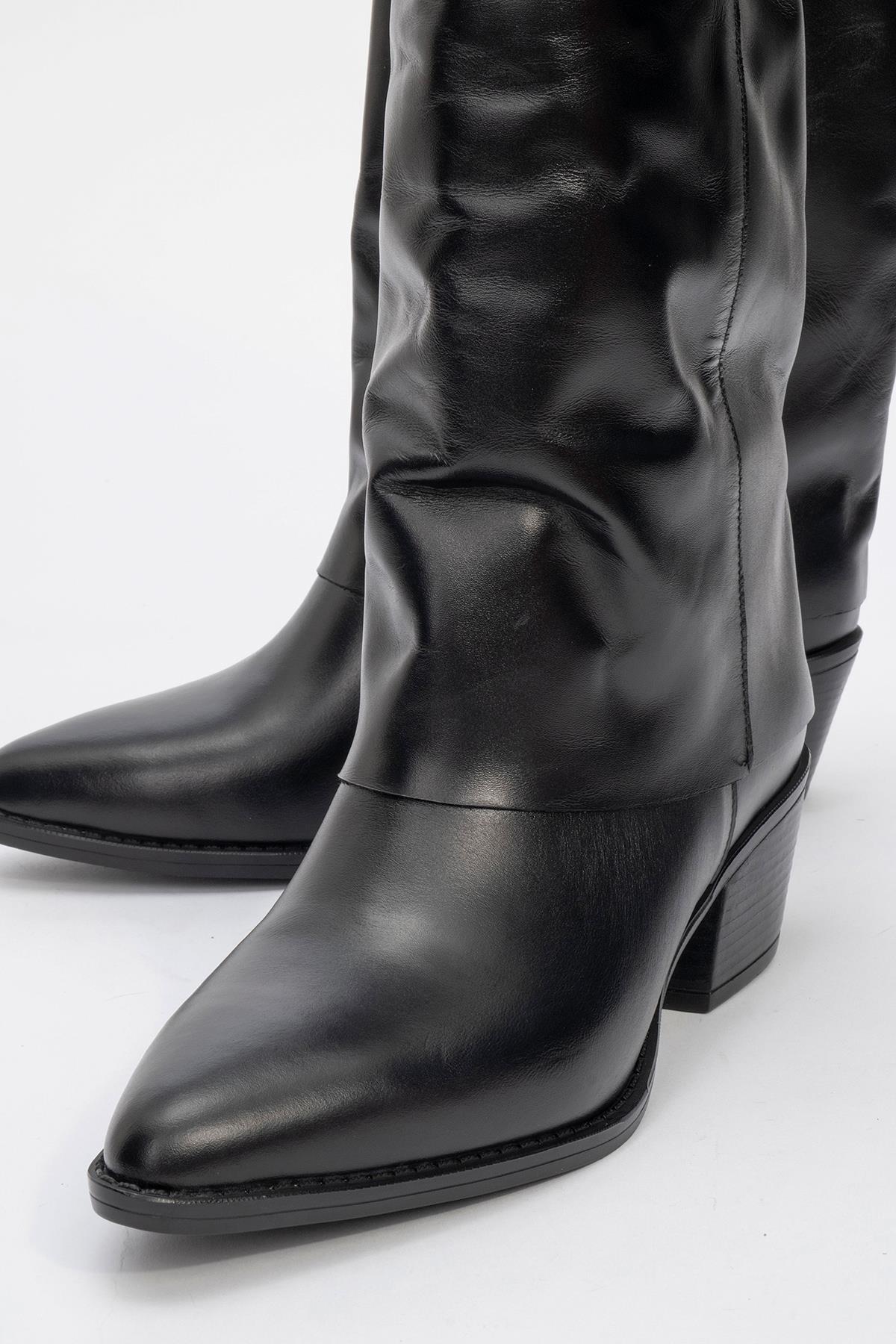 Sojo - Bota de tacón de bloque de cuero negro (mujer)
