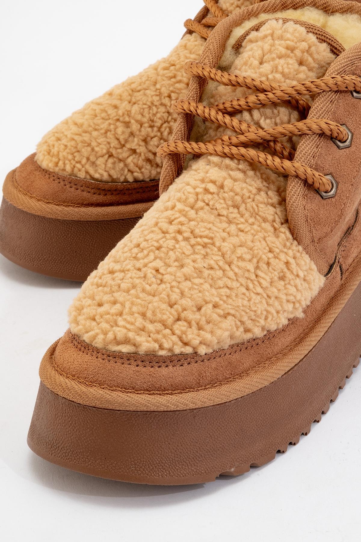 Tyson - Bota de cordones coñac (Mujer)