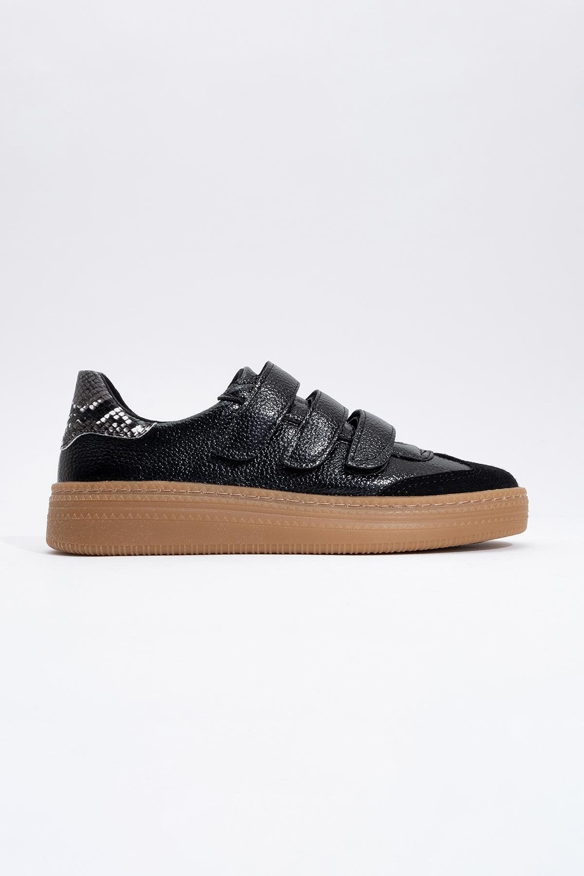 Salva - Zapatillas negras con velcro (Mujer)