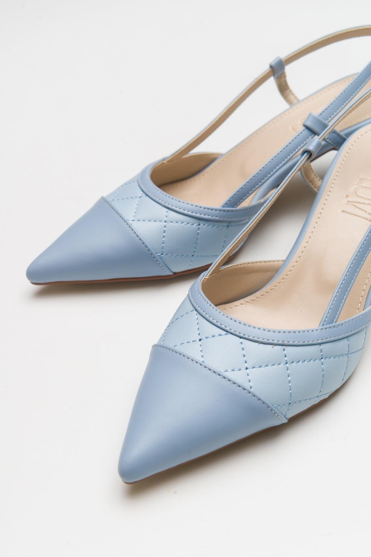 Point - Zapatos de tacón destalonados en azul celeste con punta (Mujer)