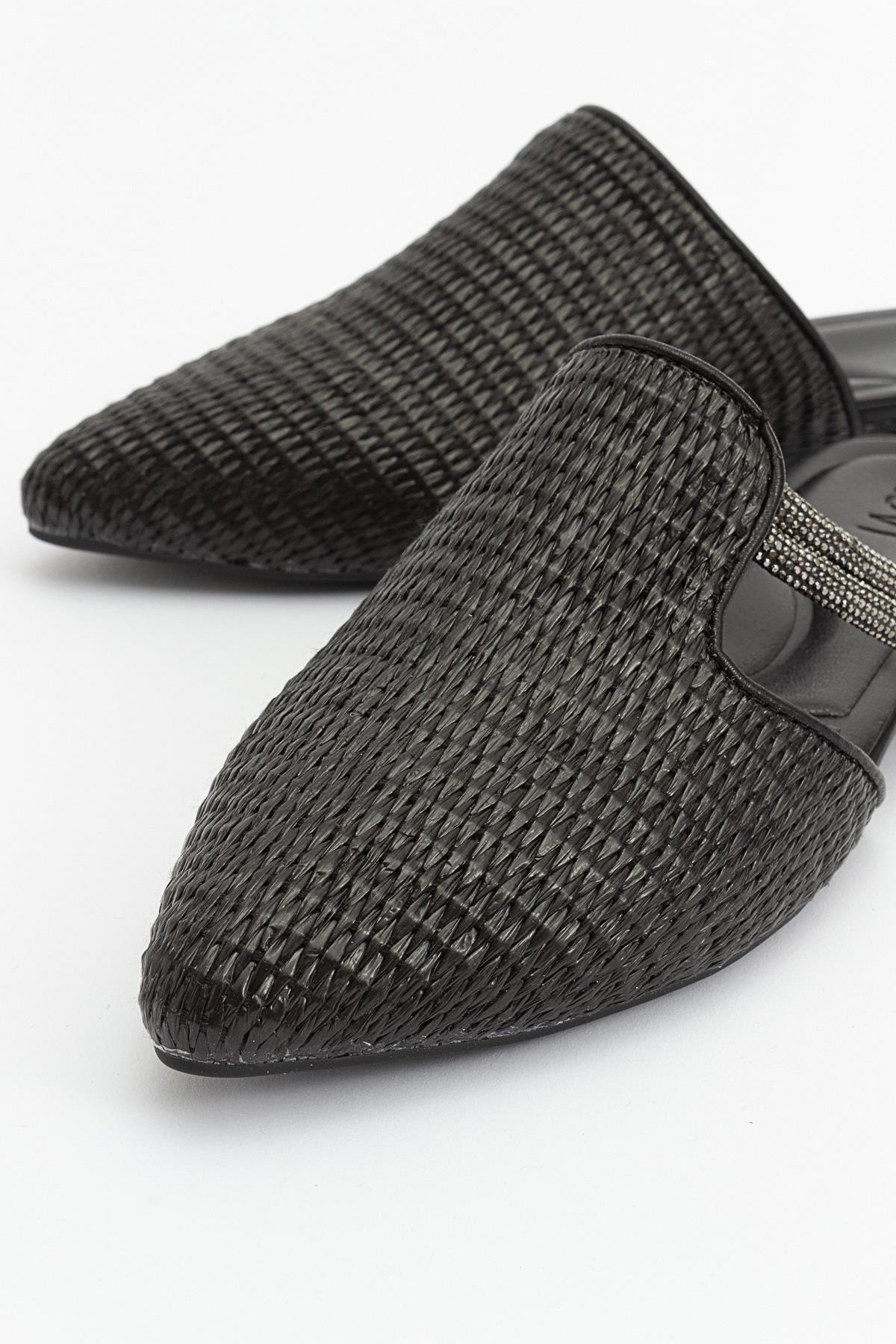 Pesa - Pantuflas Negras Tejidas (Mujer)