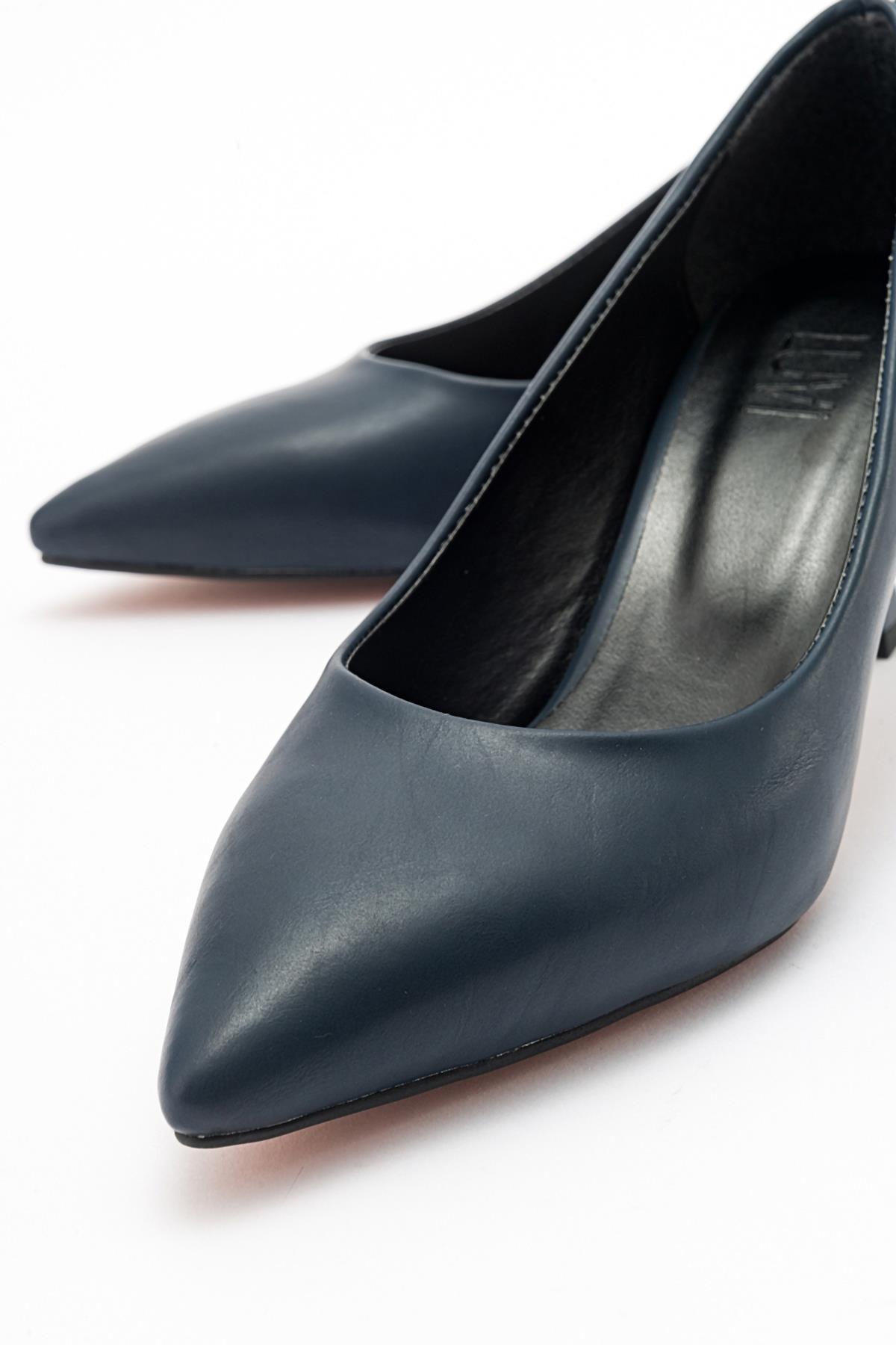 Pedra - Zapatos de tacón en punta azul marino (Mujer)