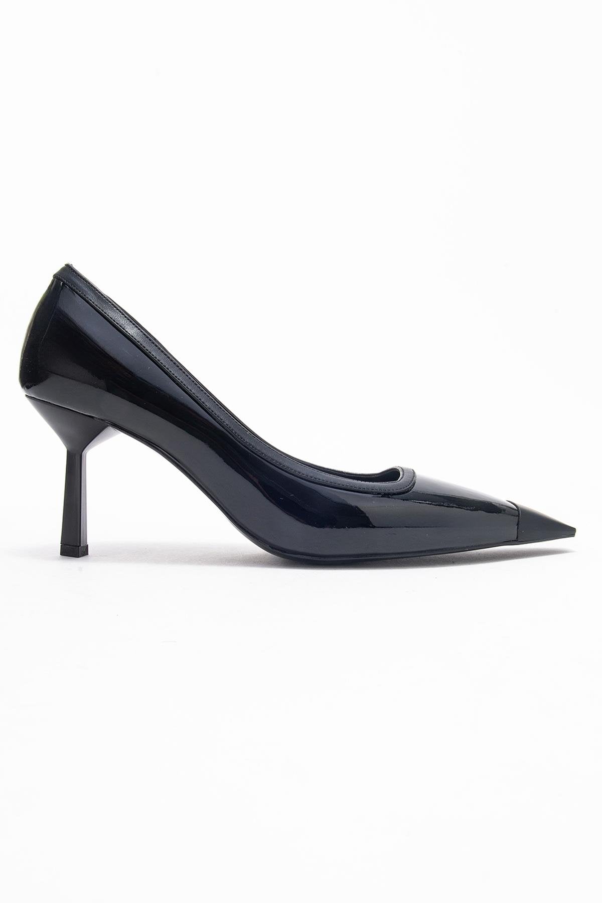 Rona - Zapatilla de tacón de punta fina de charol negro (Mujer)
