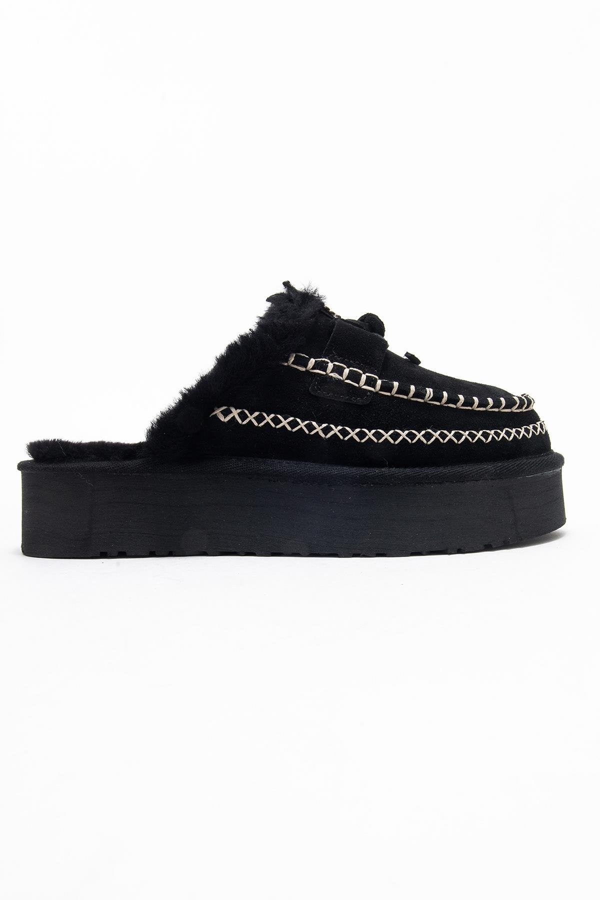 Yalina - Pantuflas Mocasín de Plataforma de Cuero Negro (Mujer)