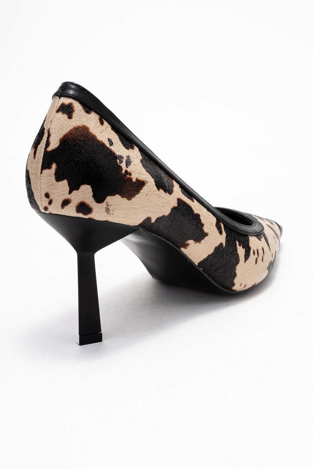 Rona - Zapatos de tacón de punta fina con patrón de beige y negro (mujer)