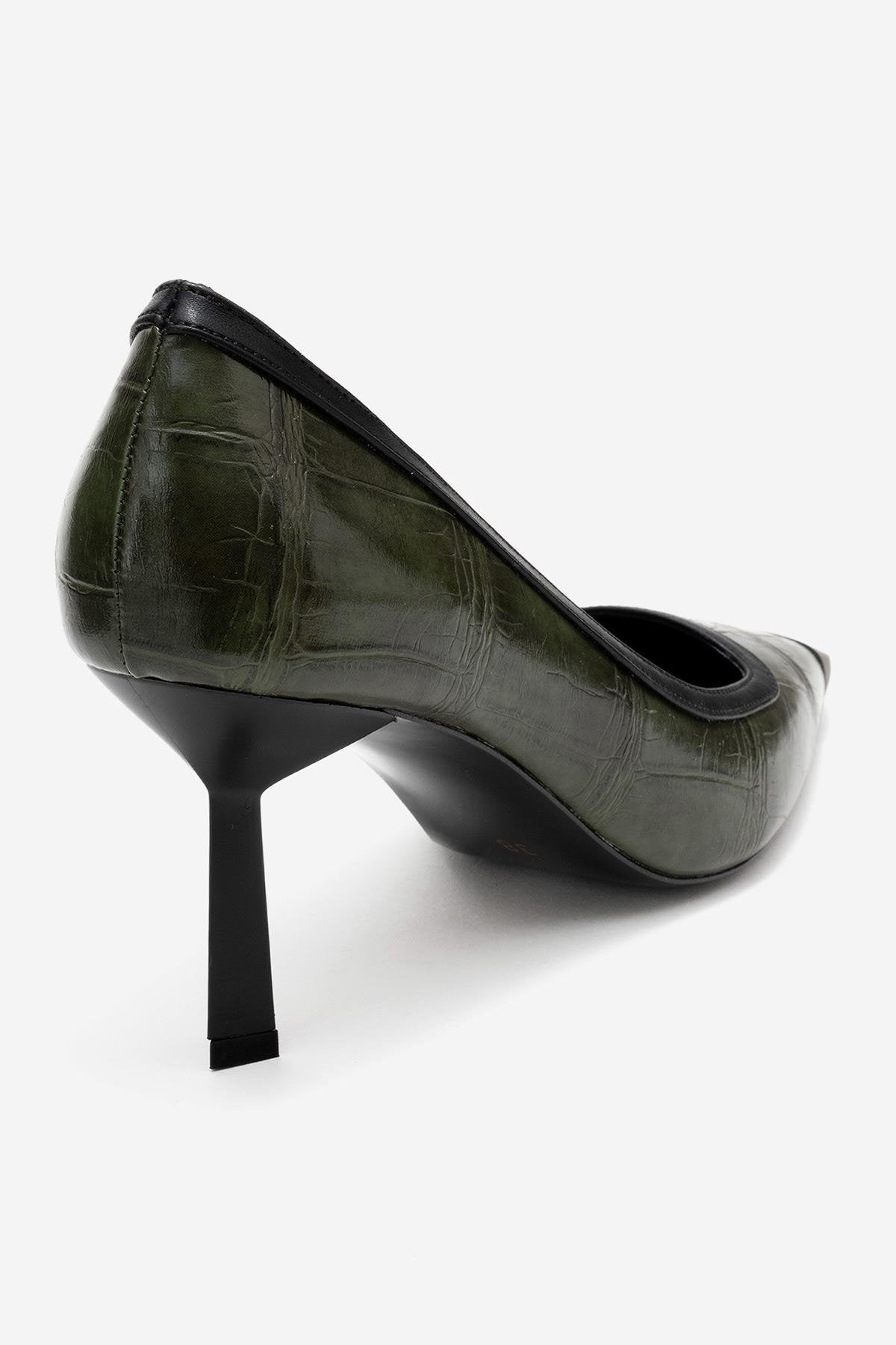 Rona - Zapatos de tacón de punta estampados en verde (mujer)