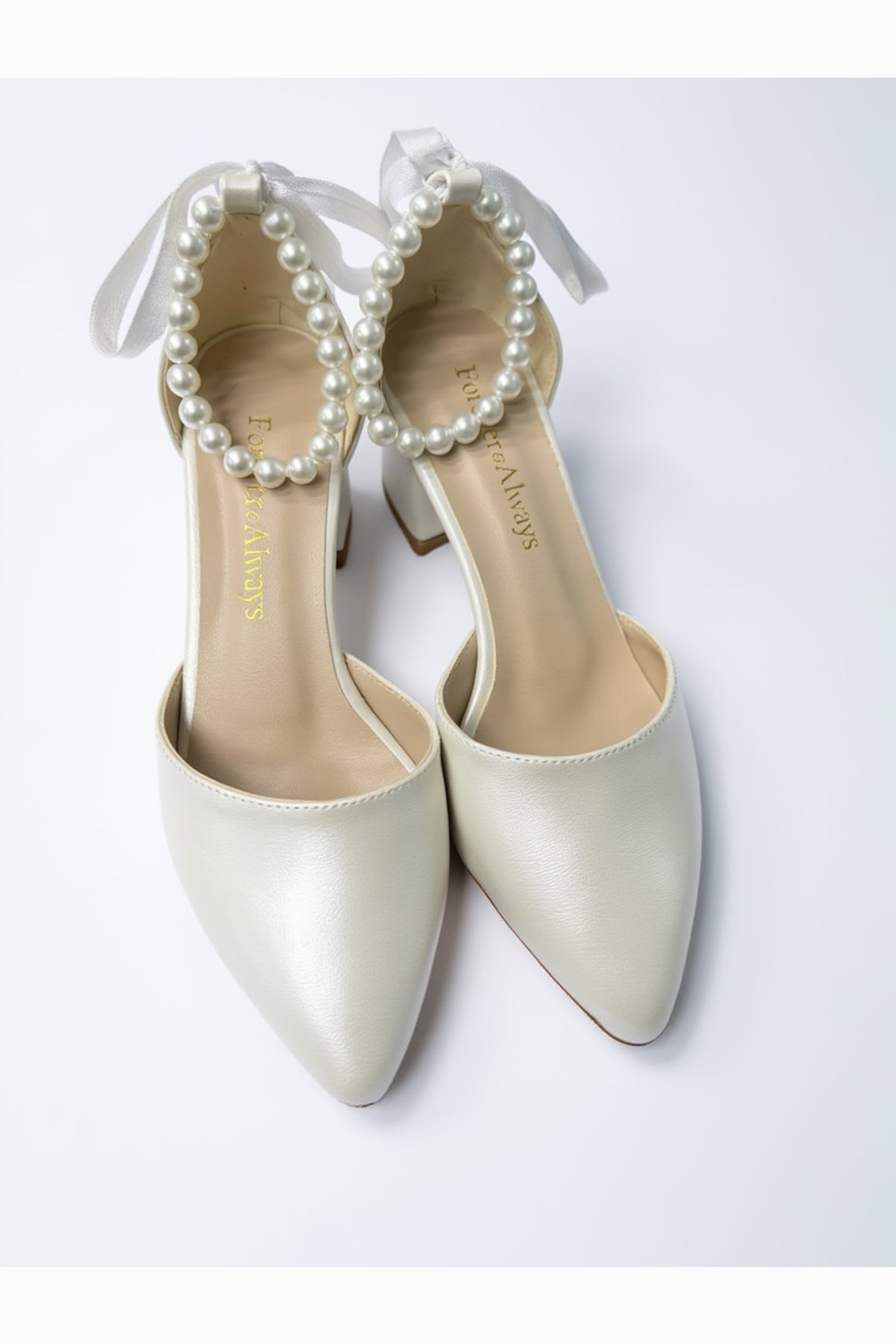 Zapatos de tacón de bloque con punta en punta Evania para bodas