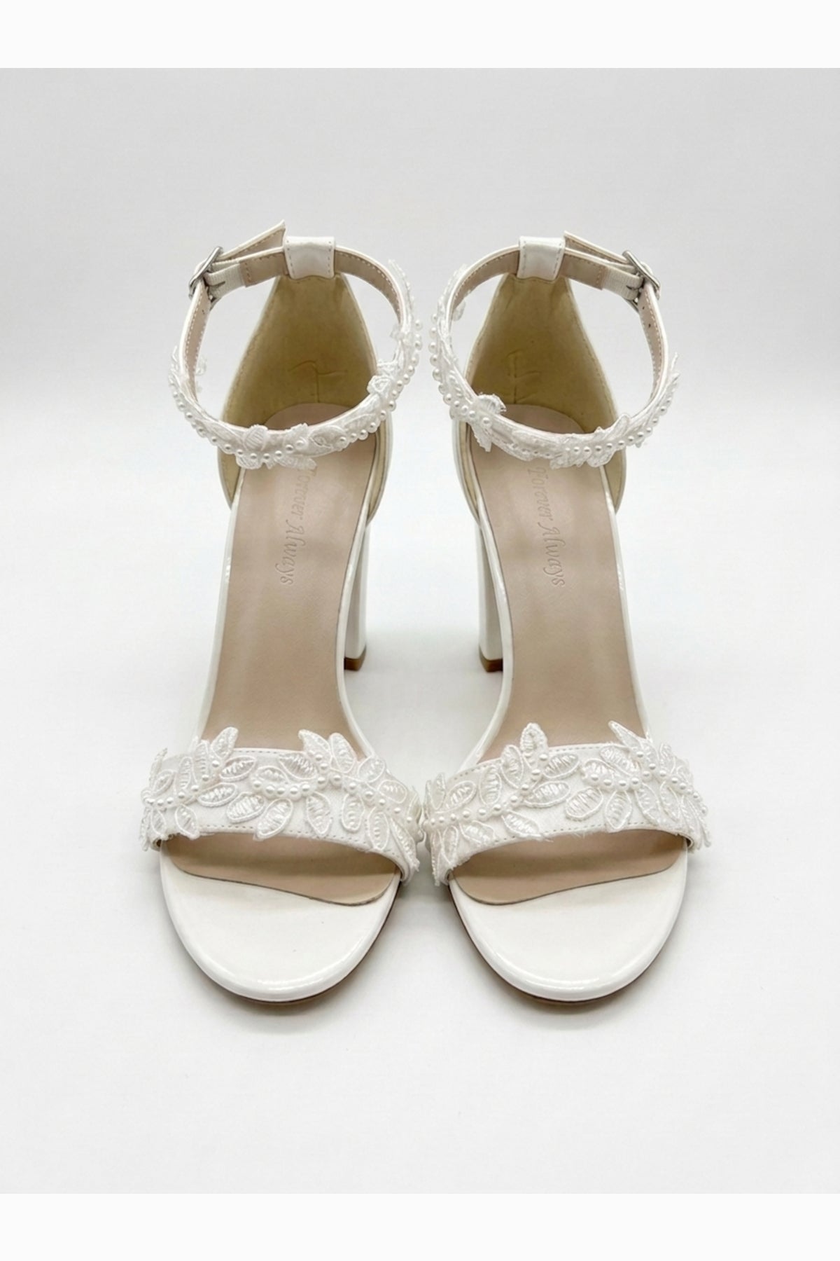 Zapatos de tacón de encaje Lirielle para novia