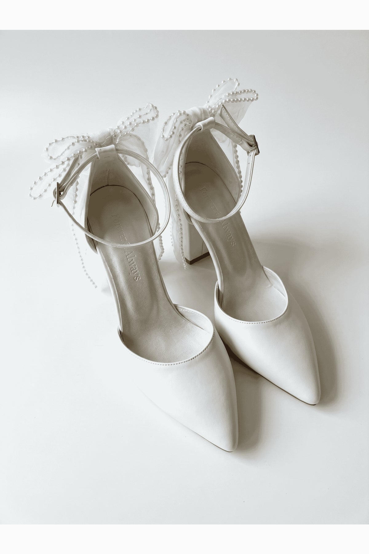 Elvienne Pointed Toe Bow Detail Block Heel Bridal Sandals