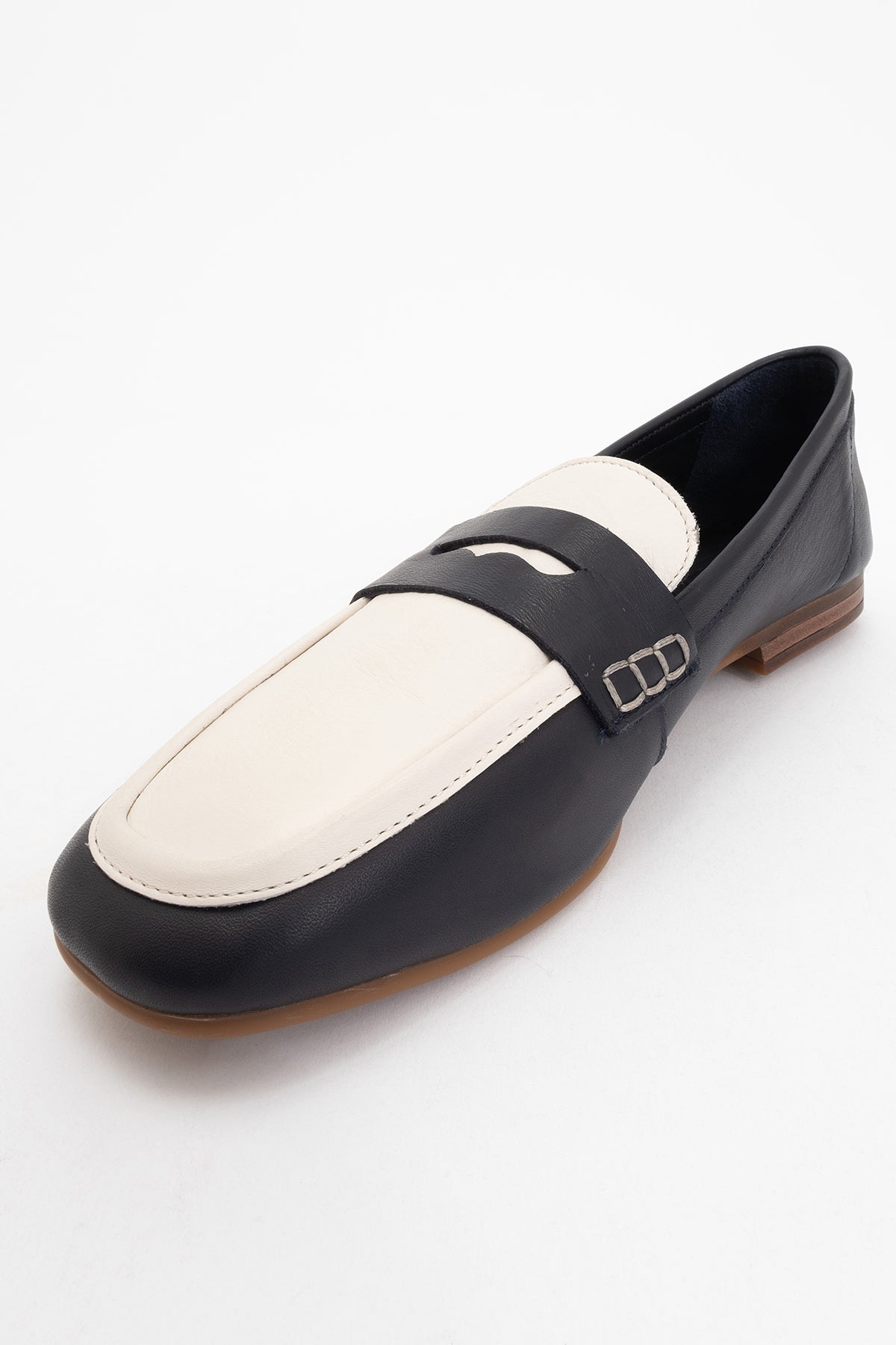 Skye - Black White Leather Loafers (Women)