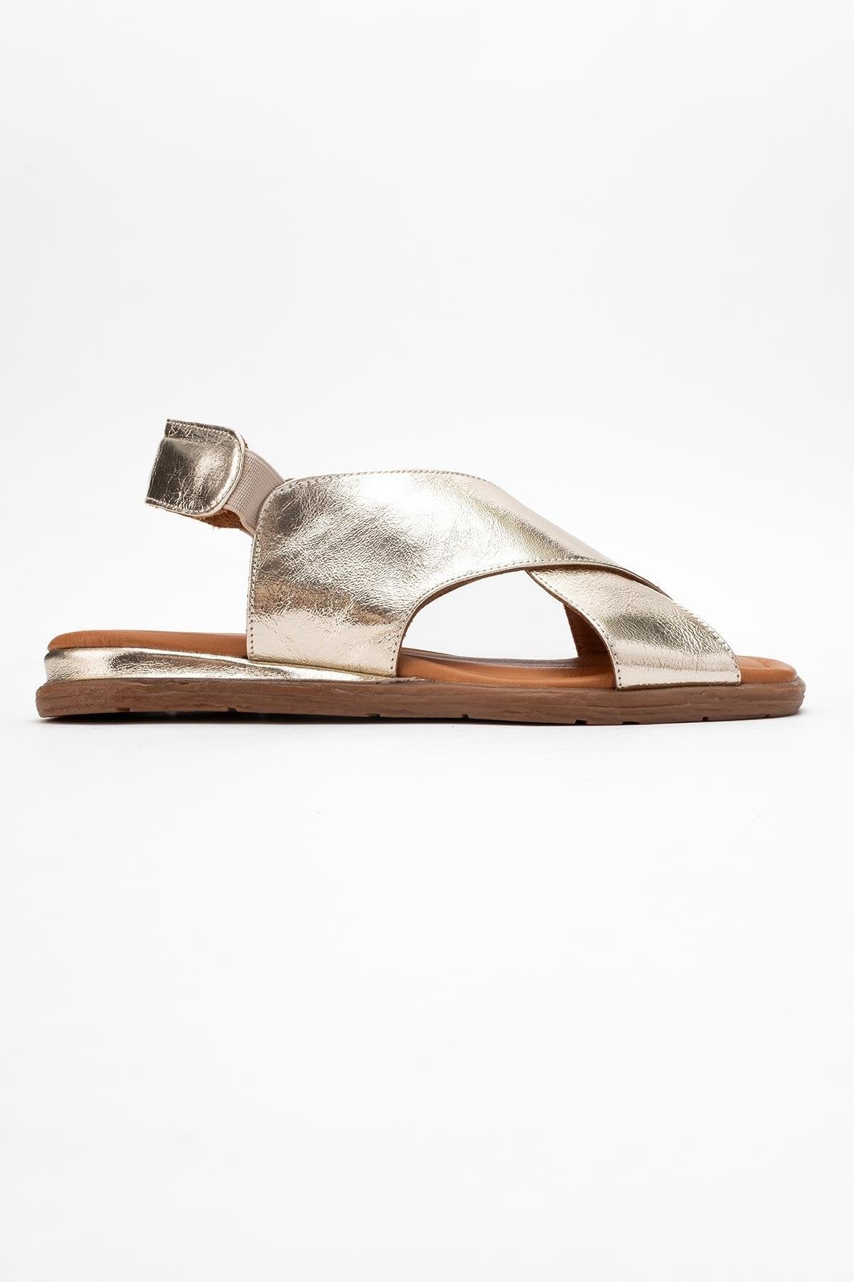 706 - Gold Leather Thong Sandals (Women)