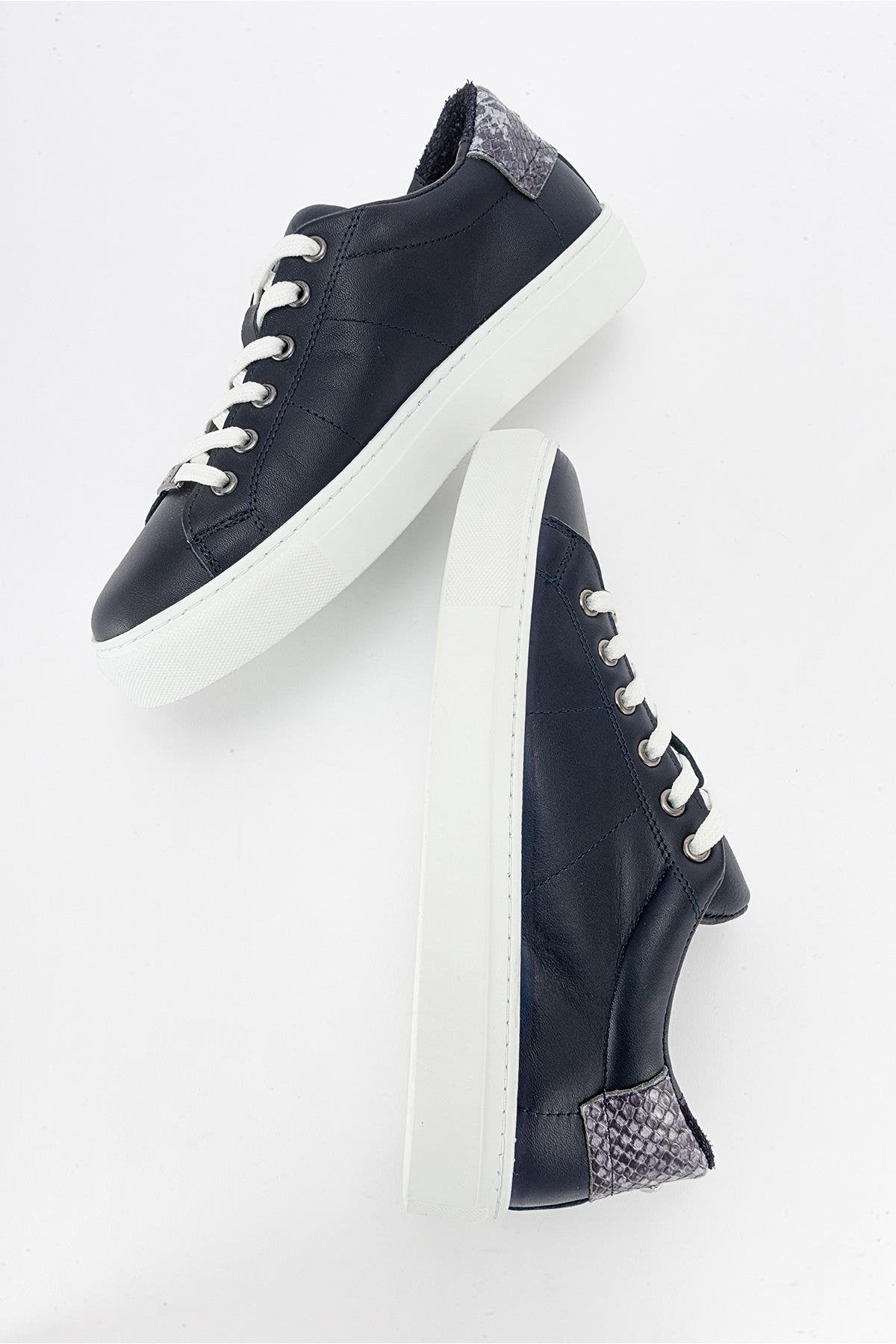 Ayverie - Zapatillas de cuero azul marino (mujer)