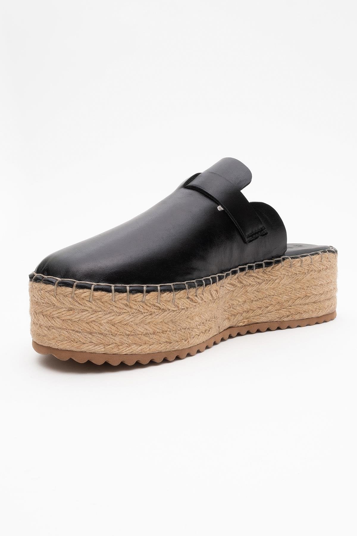 Novas - Mule de esparto con plataforma y cuero negro (Mujer)