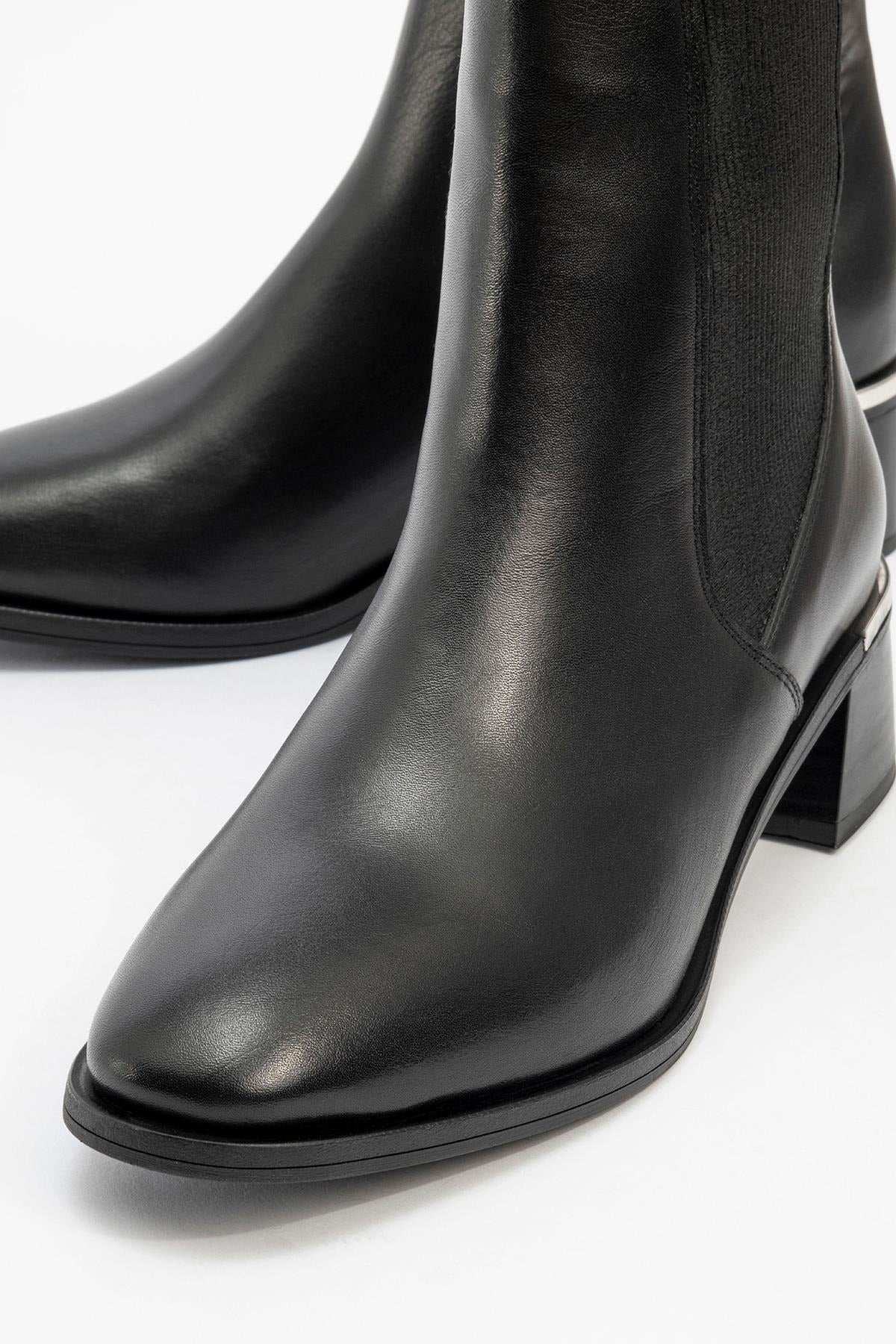 Neiva Black Leather Chelsea Boot (Women)