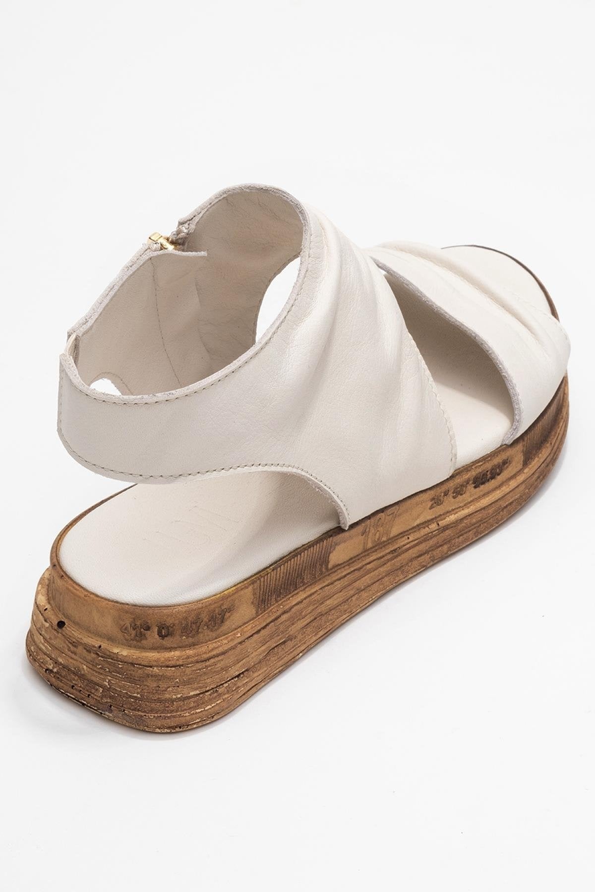 Sandalia plana Lunas de cuero color crema con cremallera lateral (Mujer)
