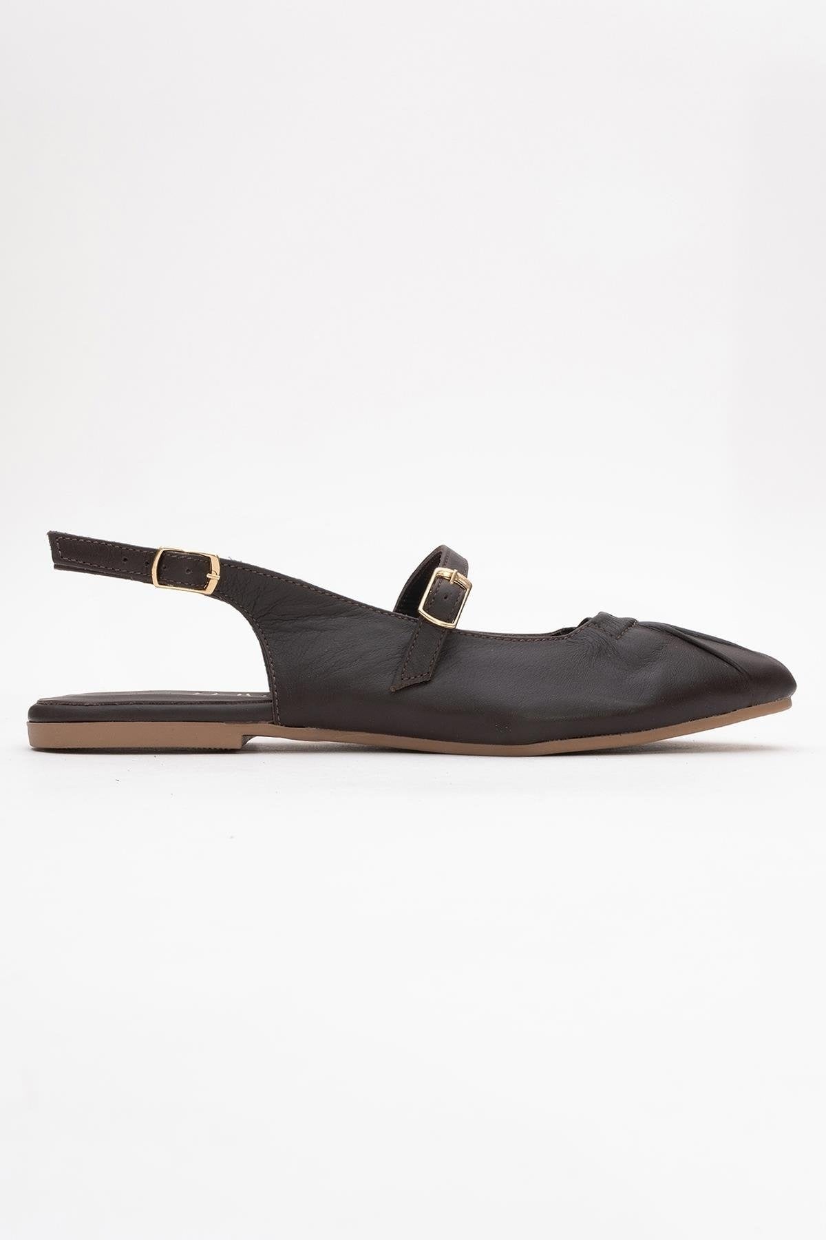 BRITNEY Brown Leather Closed-Toe Sandal (Women)