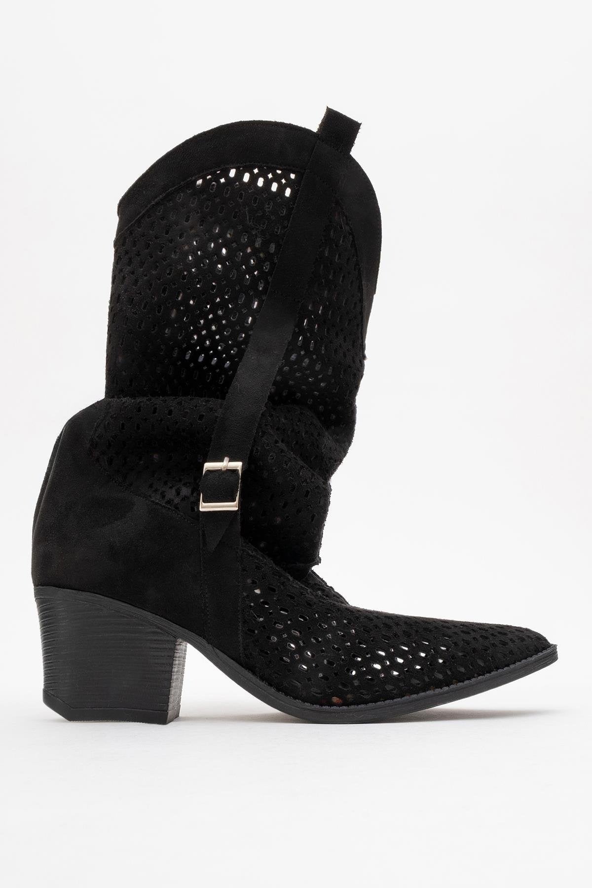 Larry Black Elasticated Block Heel Boot (Women)