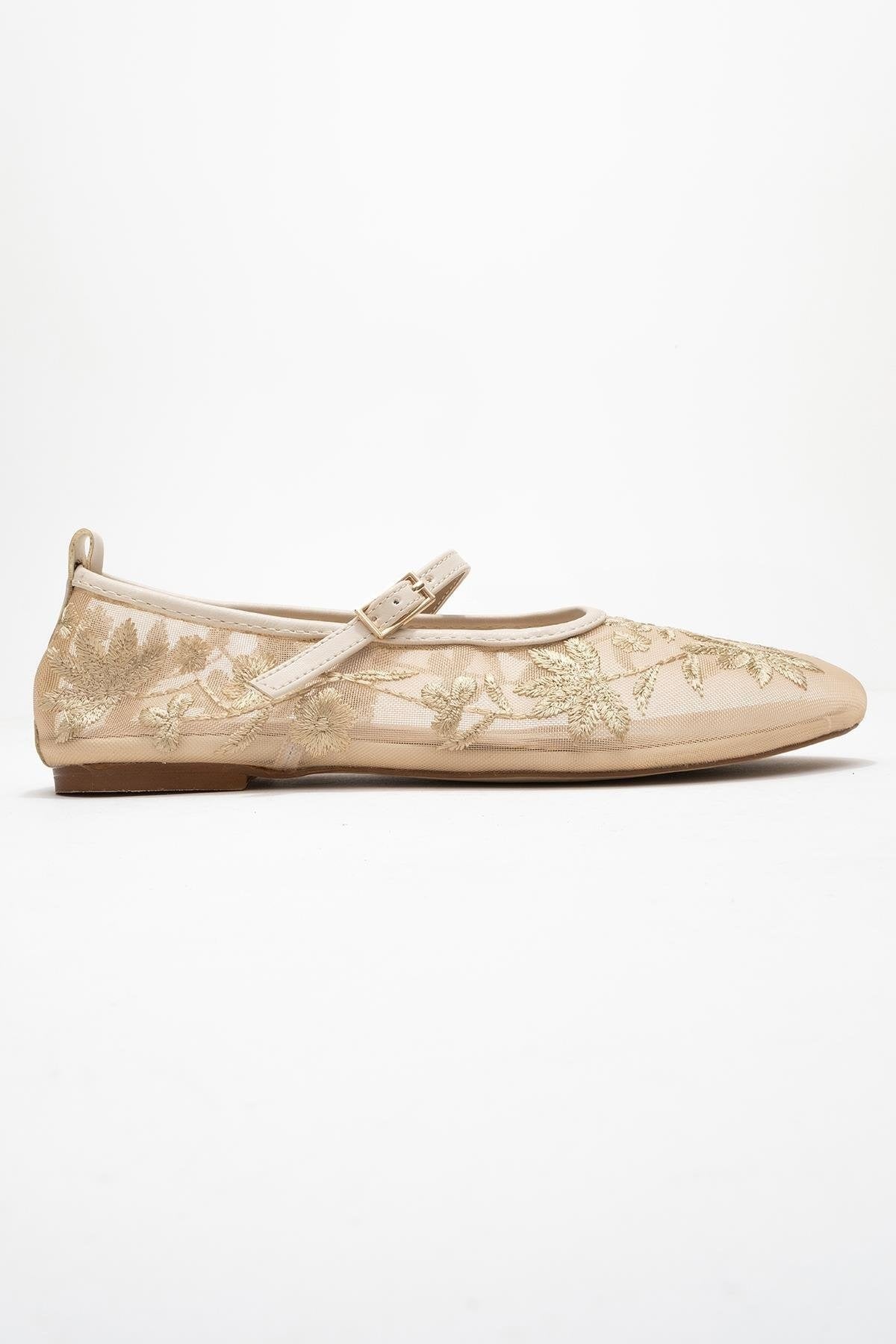 Juny Ivory Mesh Floral Embroidery Ballet Flat (Women)
