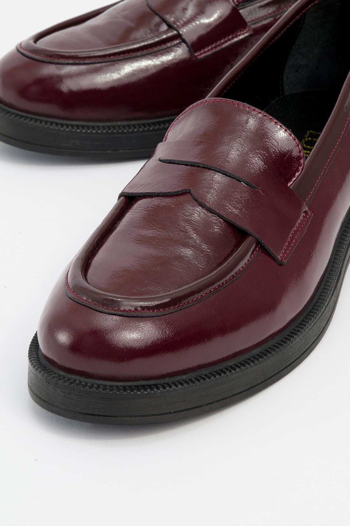 Bree - Burgundy Patent Platform Leather Loafers (Women)