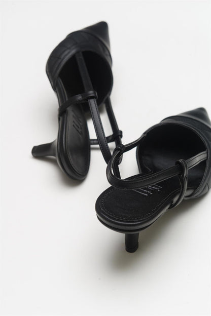 Punta - Zapatos de tacón destalonados de punta fina negra (Mujer)