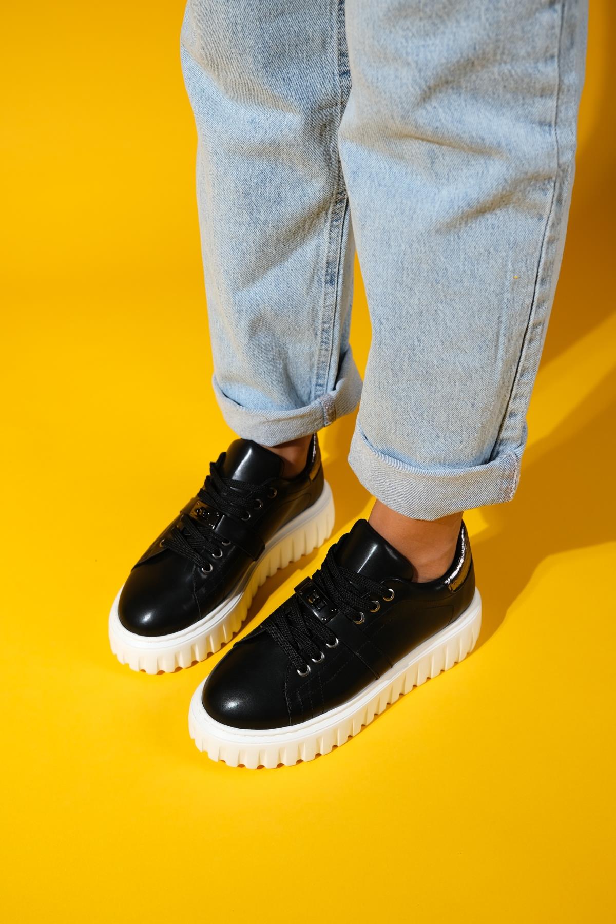 Andro - Black Platform Sneakers (Women)