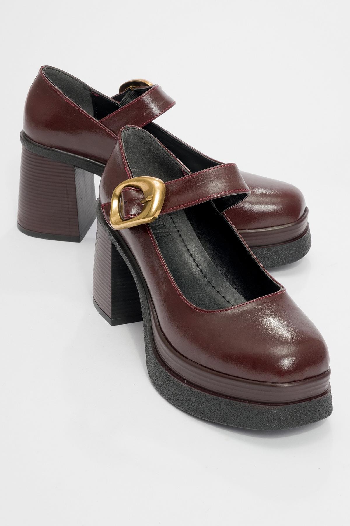 Ceniza - Zapato de tacón de plataforma con hebilla dorada burdeos (Mujer)