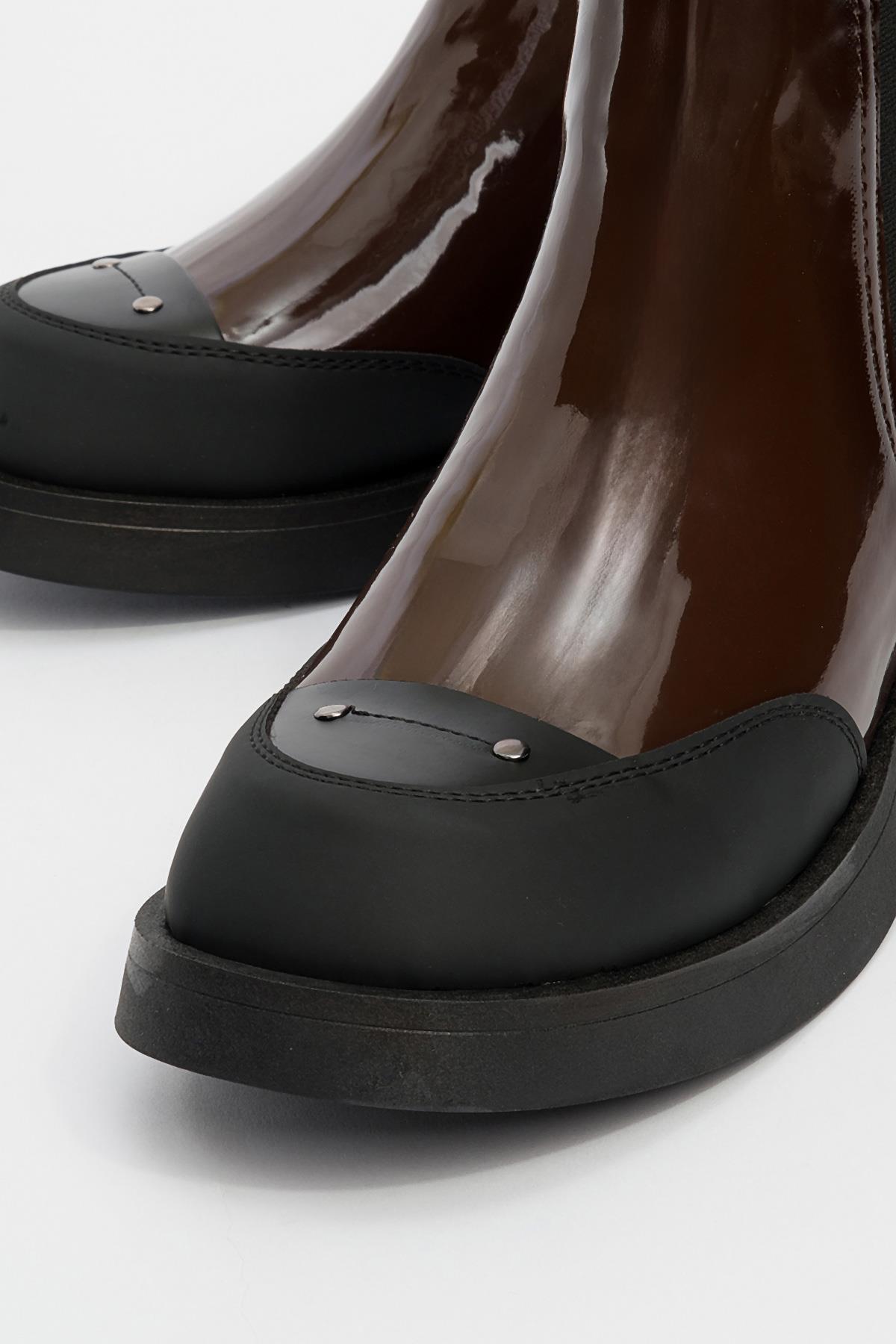 Albia - Brown Patent Zip Boot (Women)