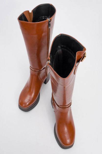 Rock - Bota con tacón de bloque, cremallera y hebilla de coñac (Mujer)