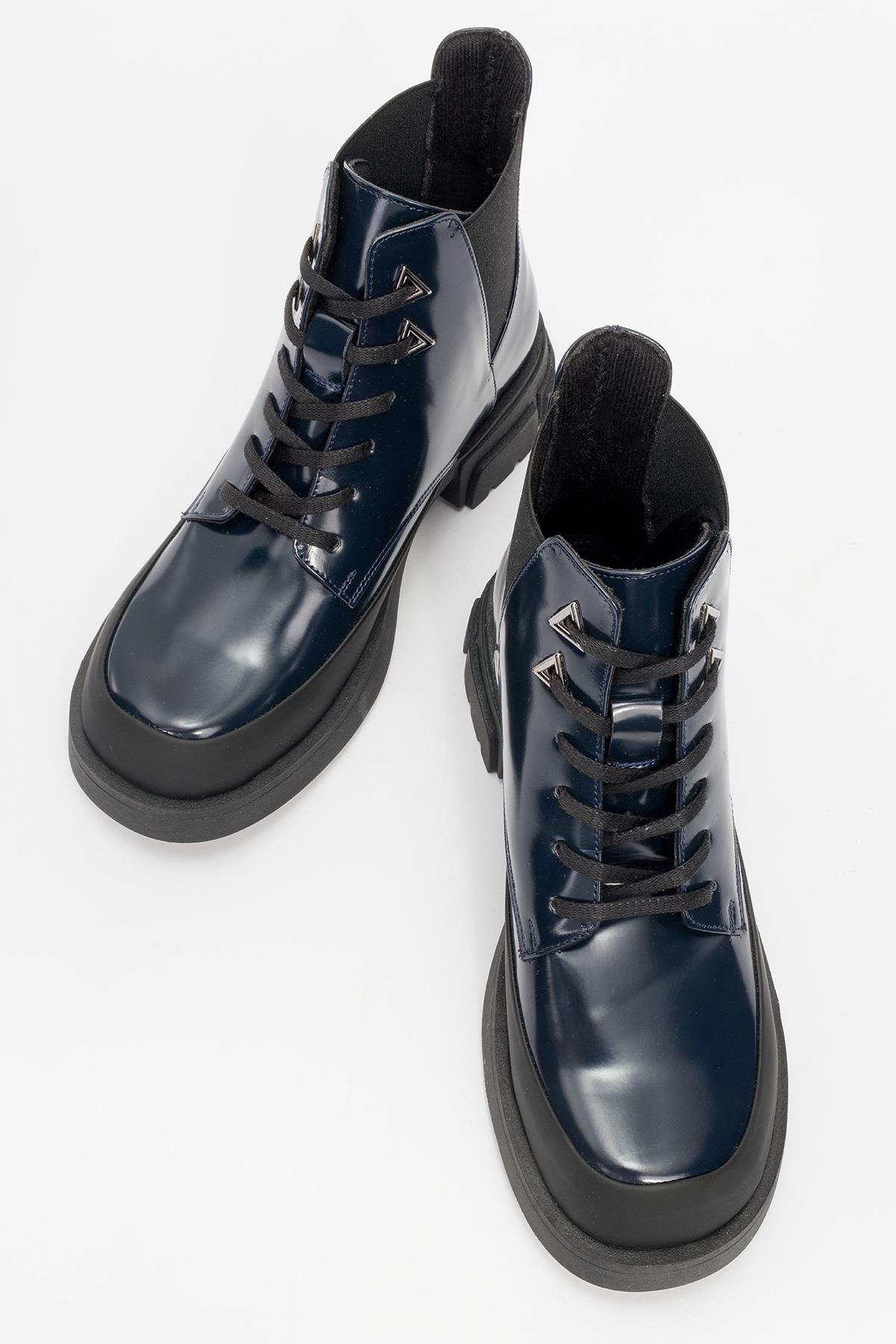 Challo - Bota de Combate Elástica de Patente Azul Marino (Mujer)