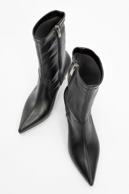 Thalin - Bota de tacón de aguja con cremallera lateral negra (Mujer)