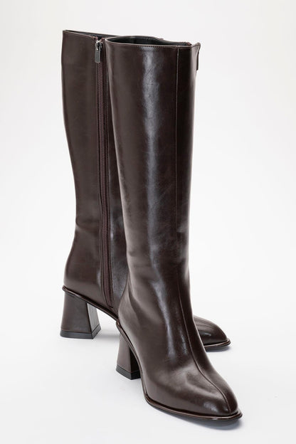 Paradis - Bota alta de tacón grueso color marrón (mujer)
