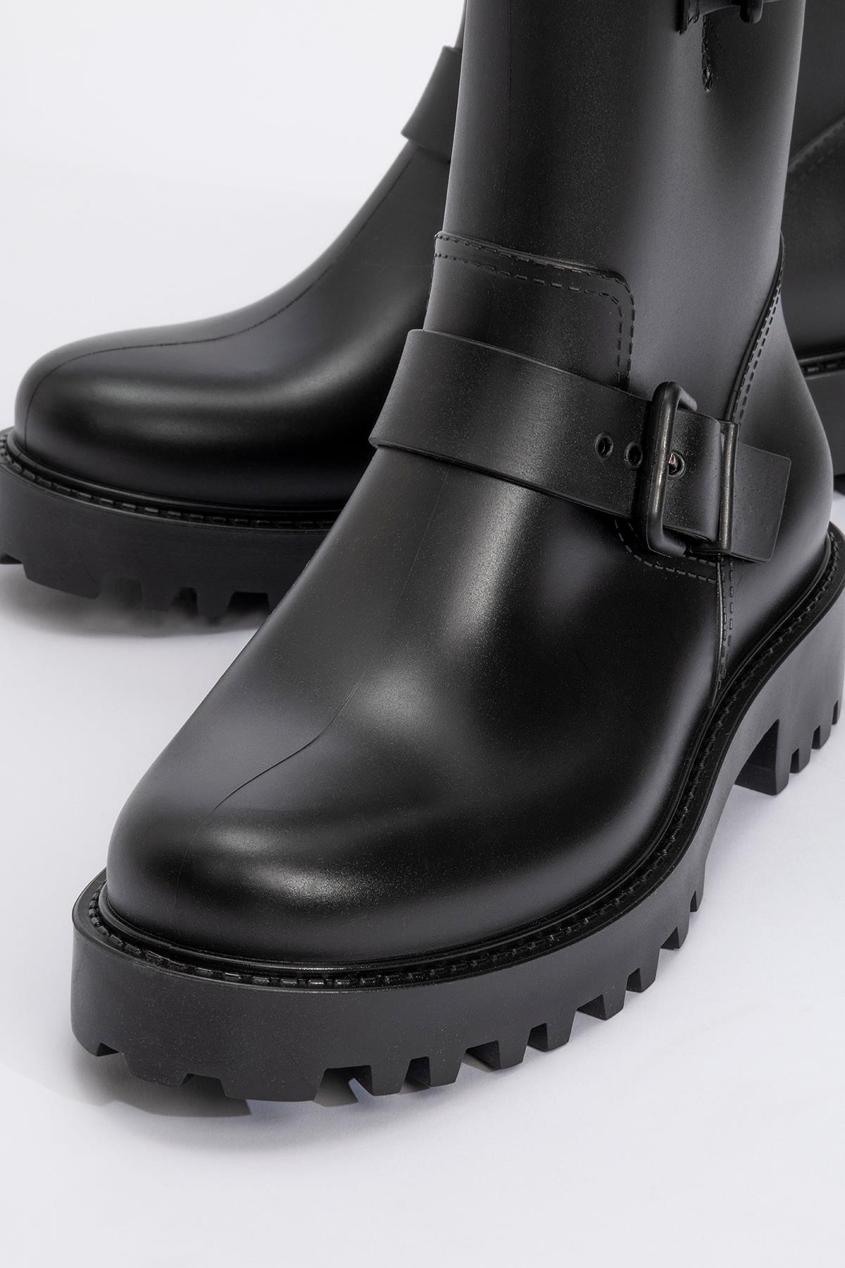 Zone - Bota de lluvia negra (mujer)