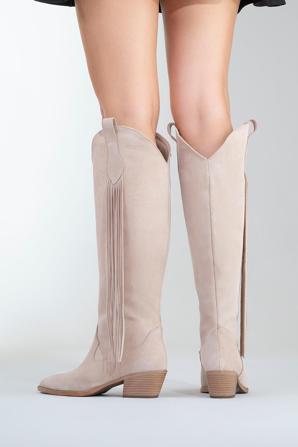 Rios - Bota alta de ante beige con flecos (Mujer)