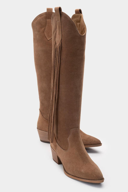 Rios - Botas altas hasta la rodilla de ante color coñac con flecos (Mujer)