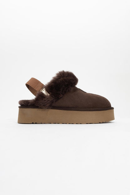 Olessa - Pantufla de cuero genuino y gamuza forrada en piel de oveja (Mujer)