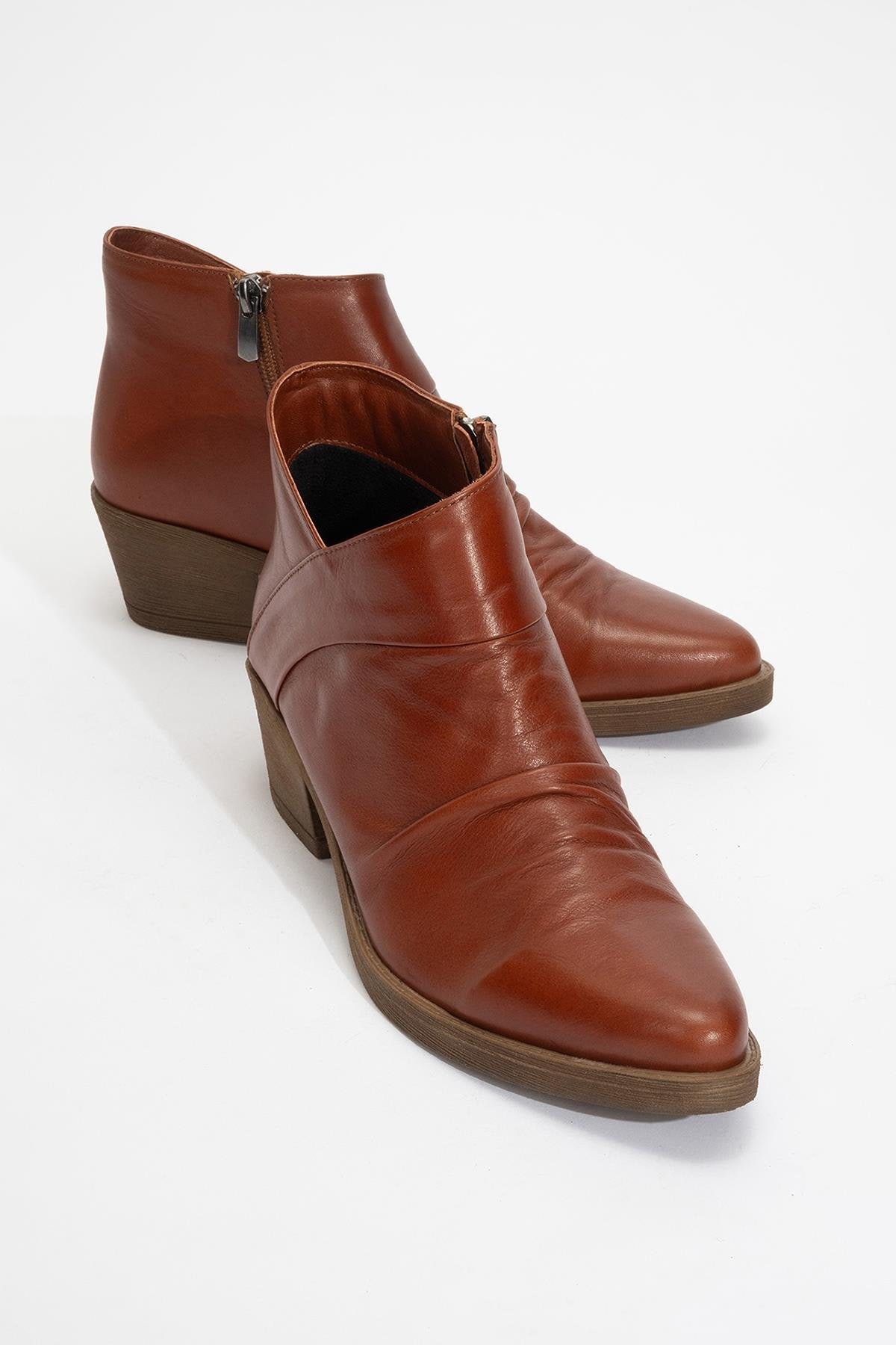 Rule - Bota gruesa de cuero color borgoña (mujer)