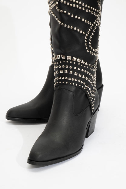 Draga - Bota alta de tacón grueso con remaches negros (Mujer)