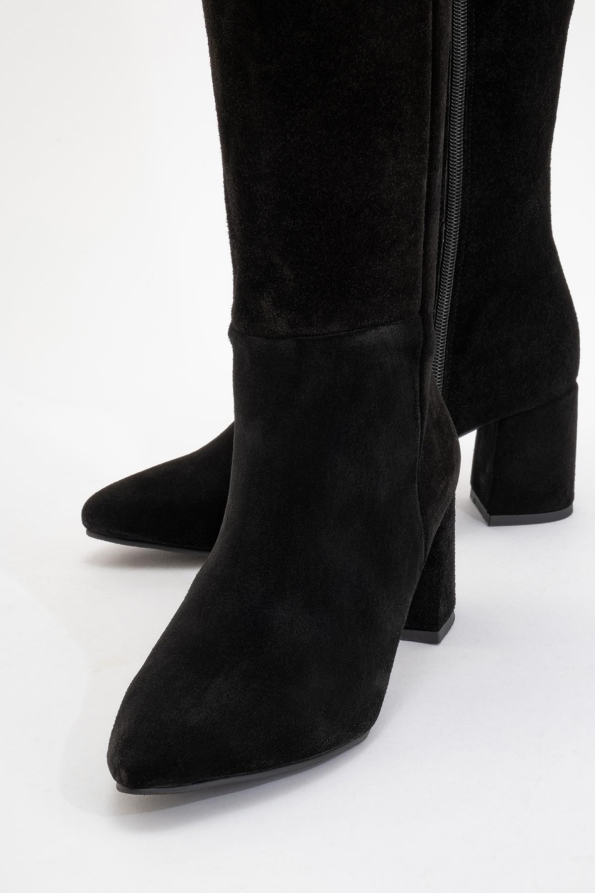 Sejas - Bota alta de tacón de bloque de cuero de gamuza negra (Mujer)