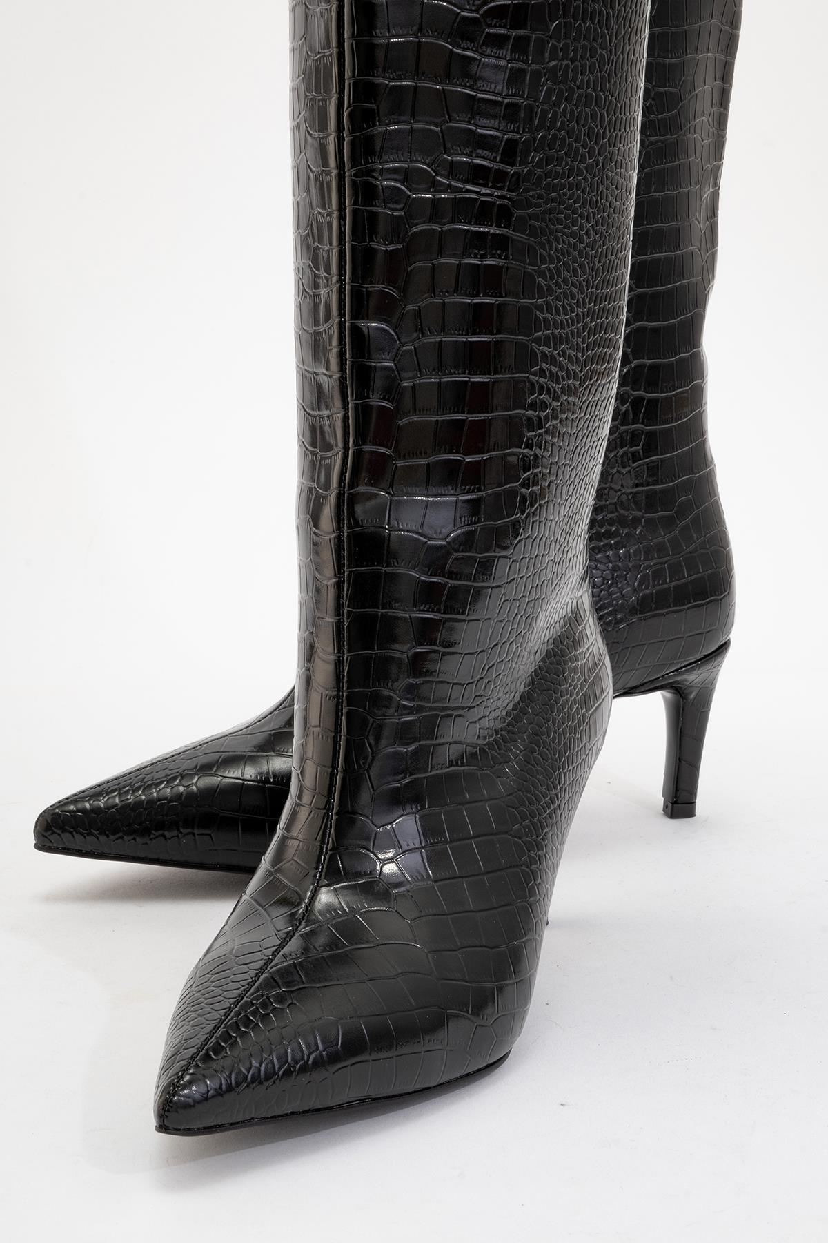 Bota alta Camila negra estampada (Mujer)