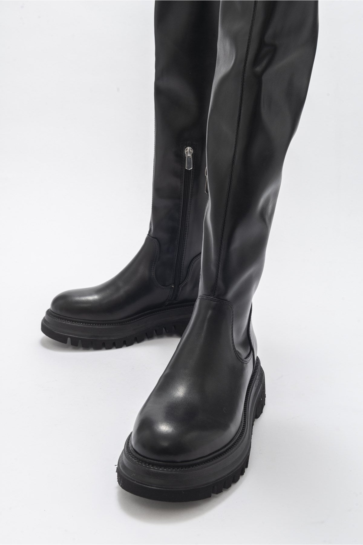 Chip - Bota alta por encima de la rodilla negra (Mujer)