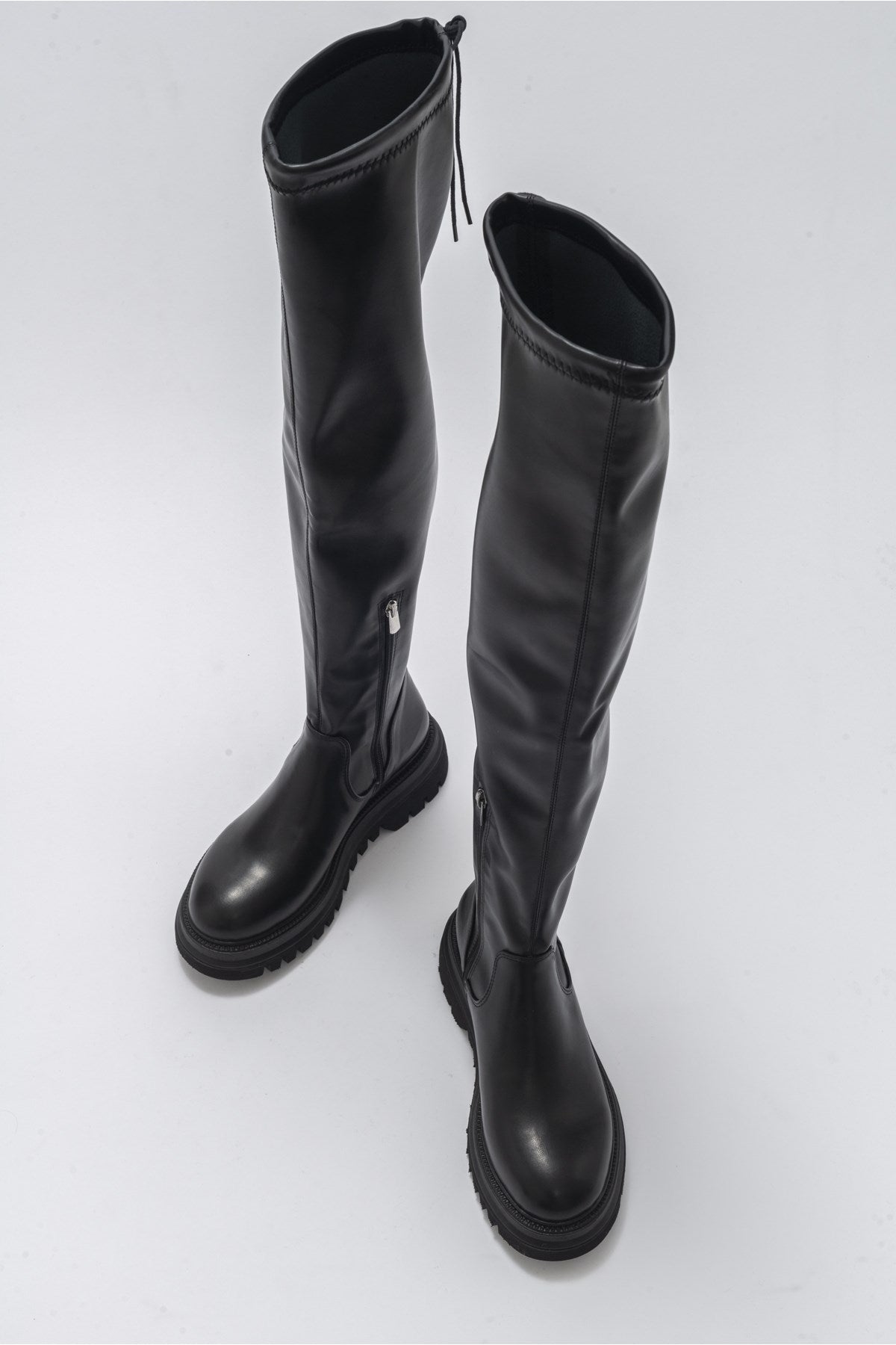 Chip - Bota alta por encima de la rodilla negra (Mujer)