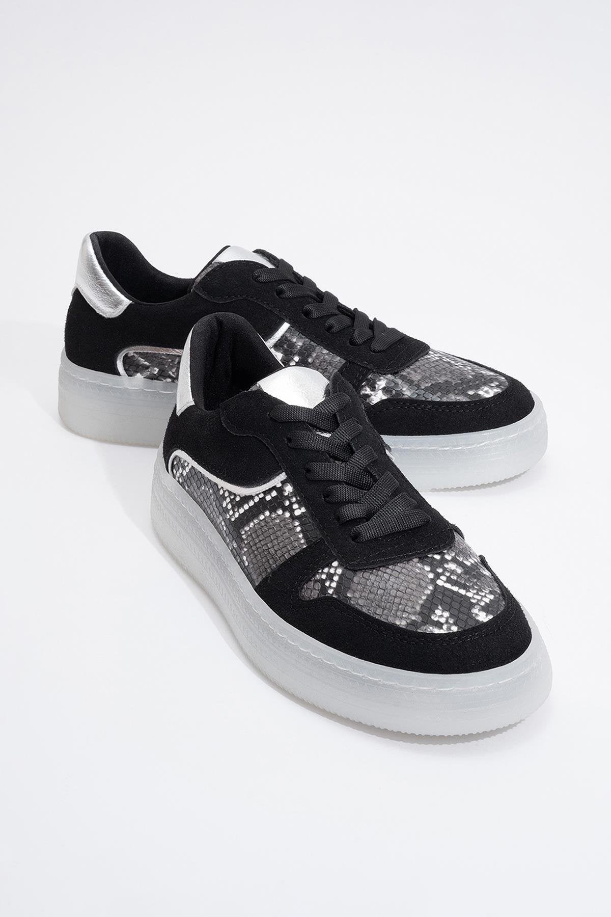 Montero - Zapatilla negra (Mujer)
