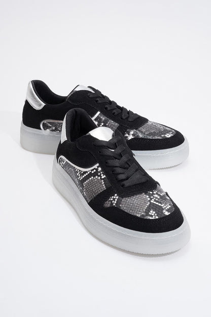 Montero - Zapatilla negra (Mujer)