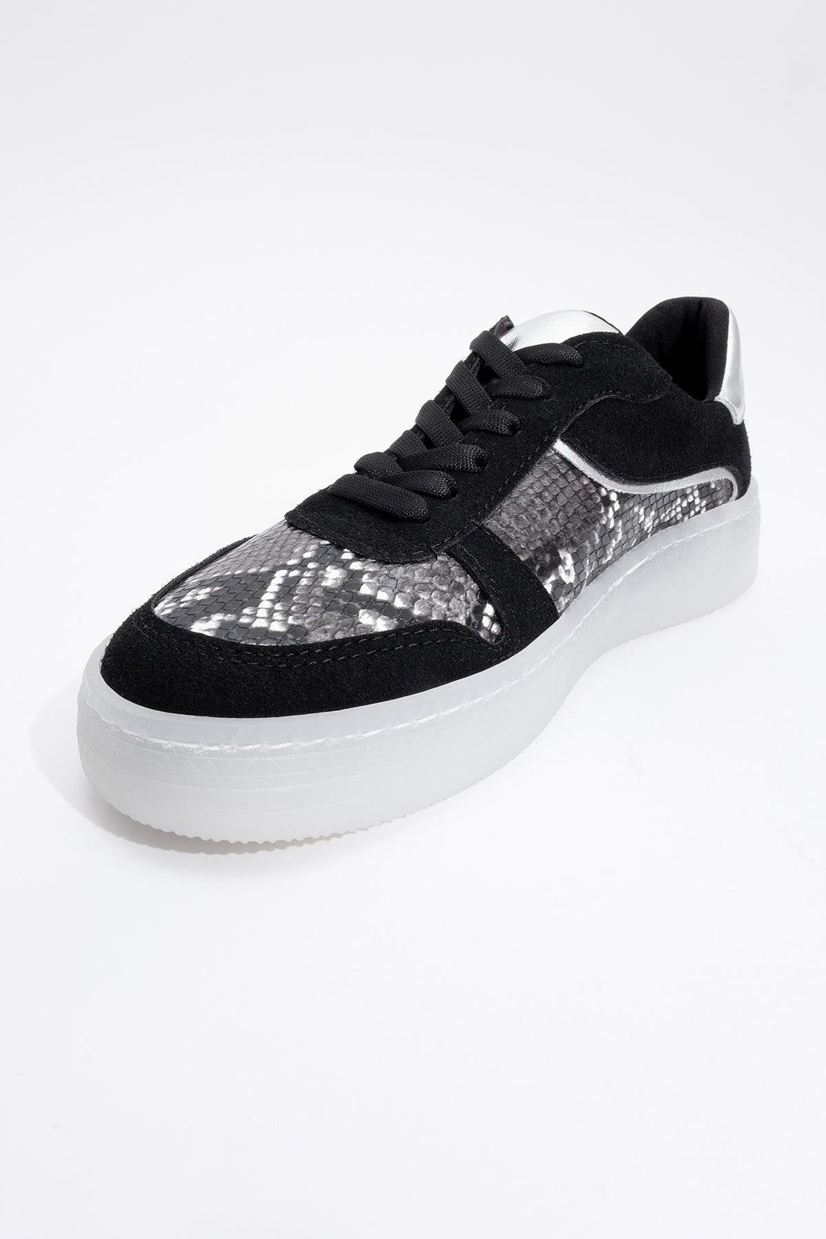 Montero - Zapatilla negra (Mujer)