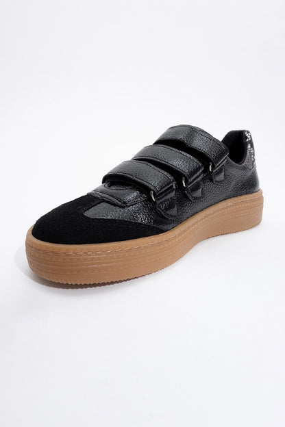 Salva - Zapatillas negras con velcro (Mujer)