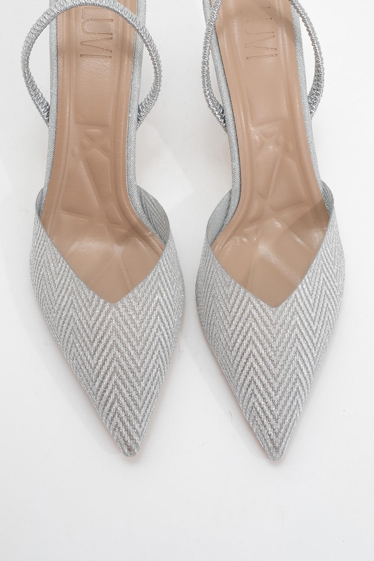 Renos - Zapatilla de tacón de punta plateada con purpurina (Mujer)