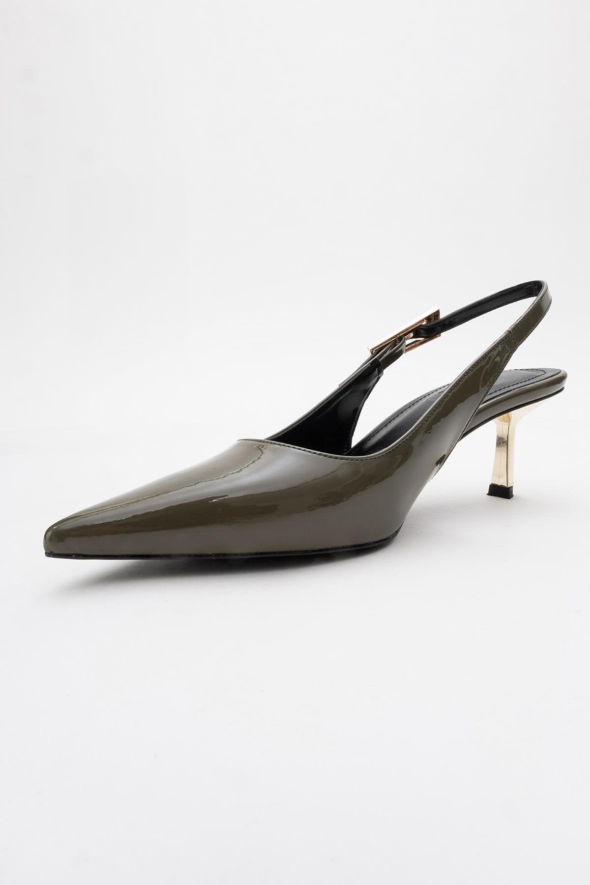 Arty - Zapatos de tacón destalonados con punta fina en charol color oliva (Mujer)