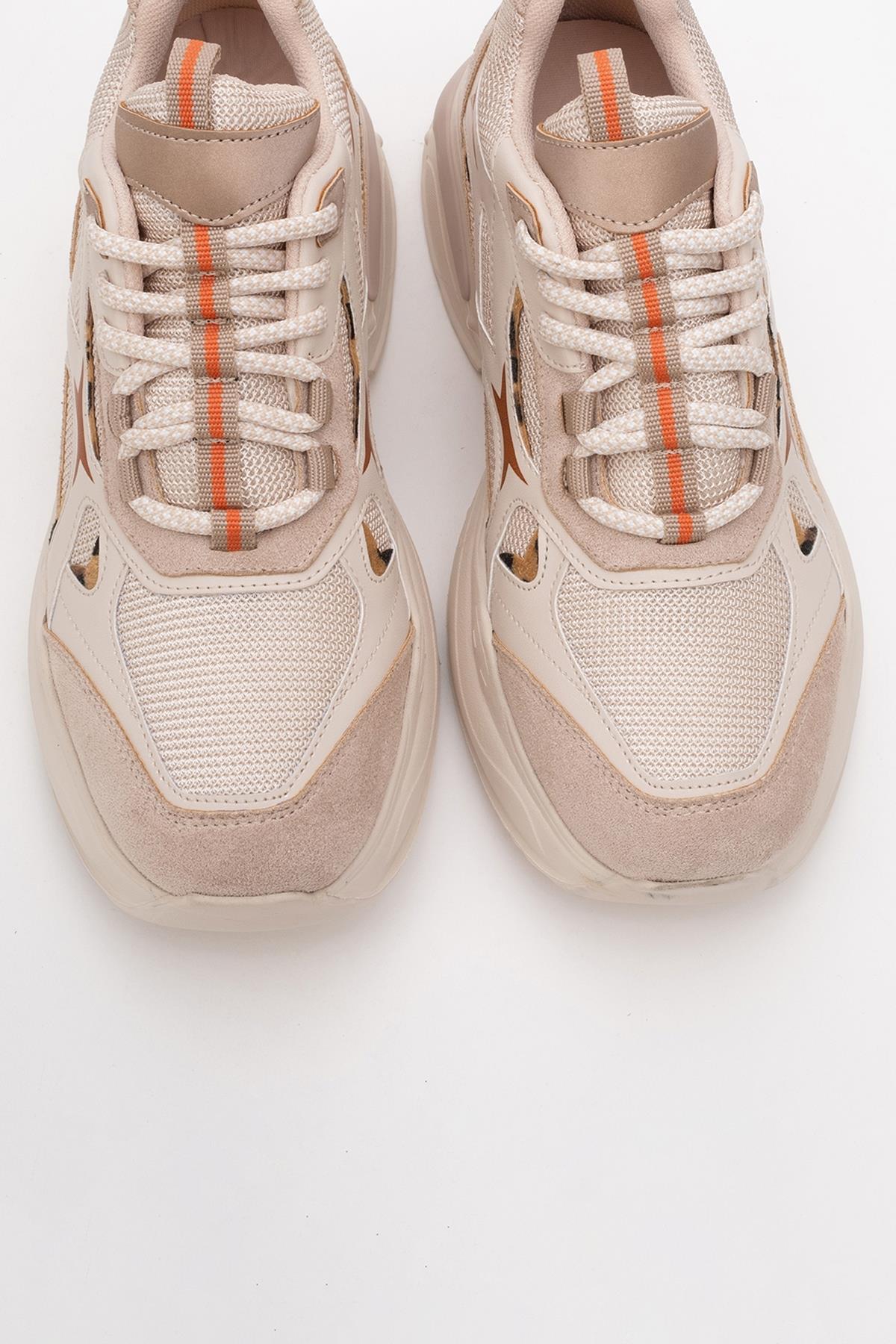Zapatillas deportivas marrón-beige (Mujer)