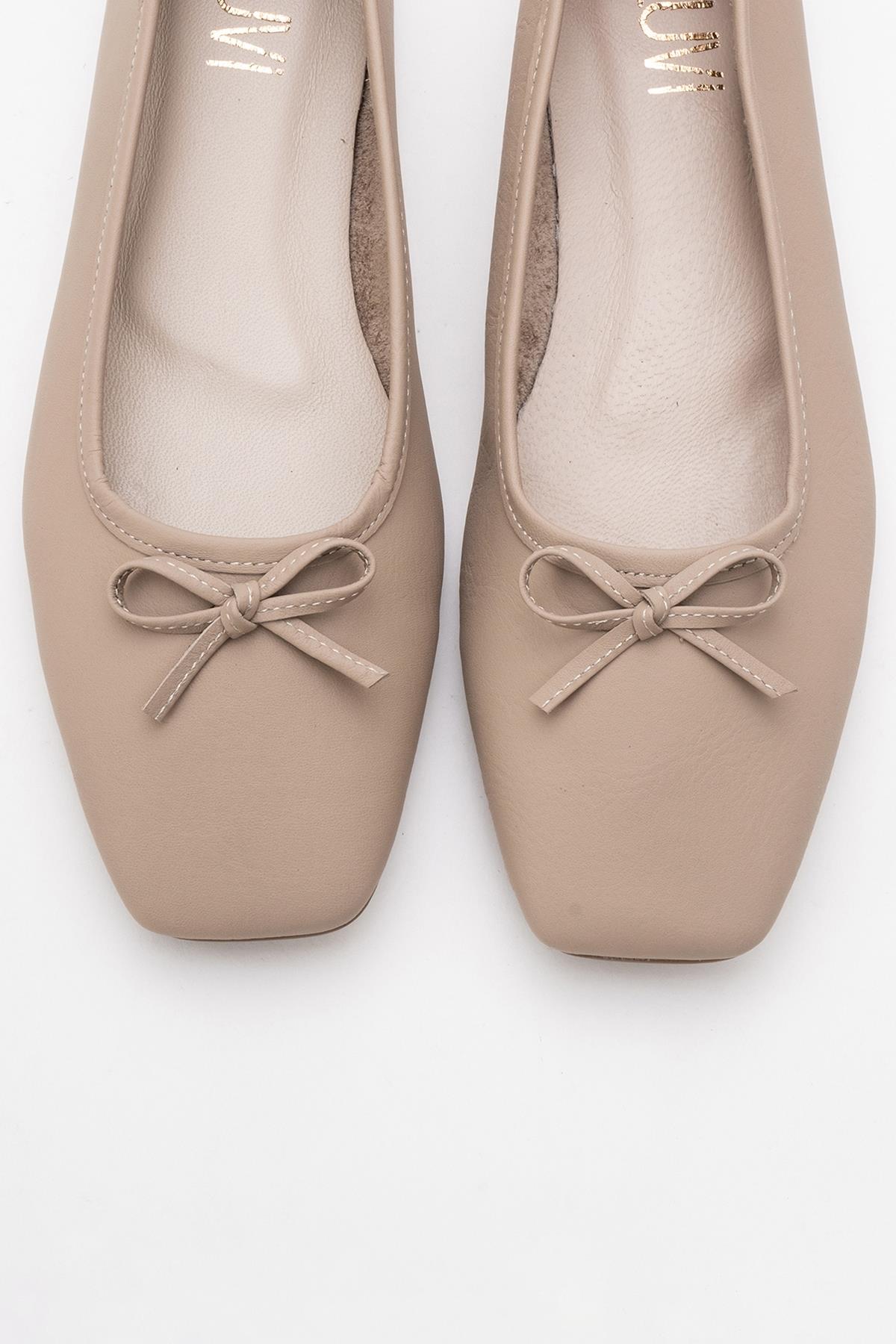 Sosa - Zapatillas de ballet de cuero beige (mujer)